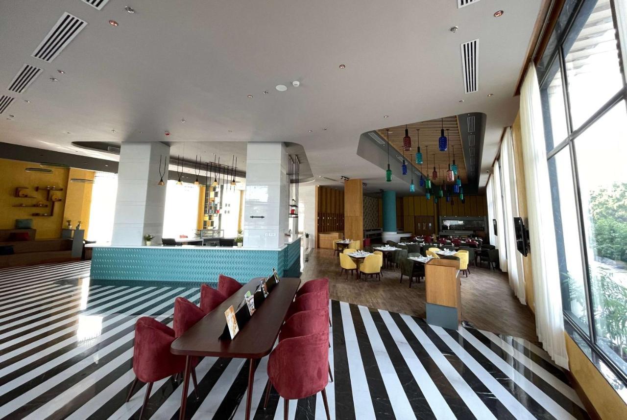 Ramada Encore By Wyndham Amritsar Airport Εξωτερικό φωτογραφία