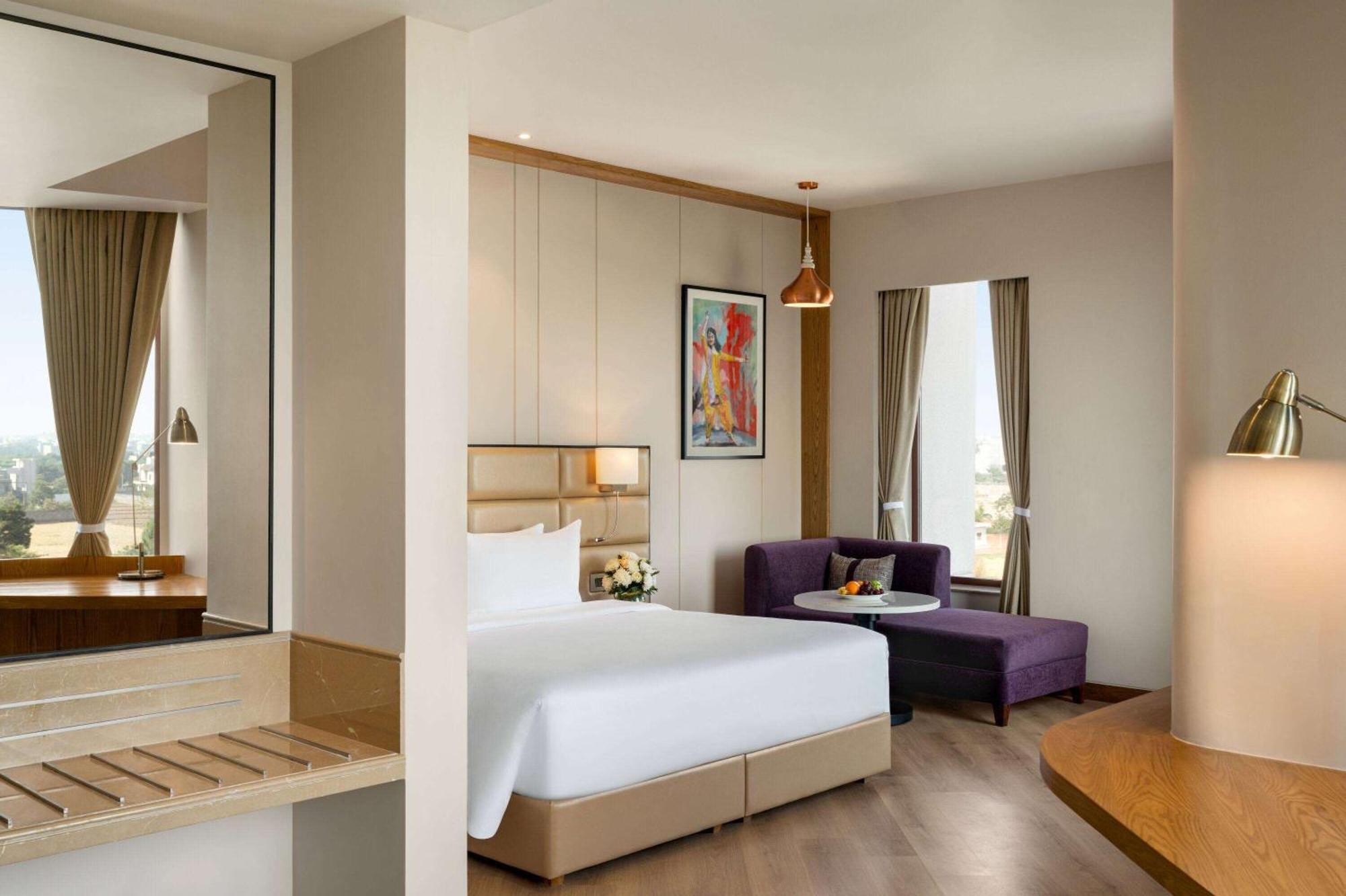 Ramada Encore By Wyndham Amritsar Airport Εξωτερικό φωτογραφία