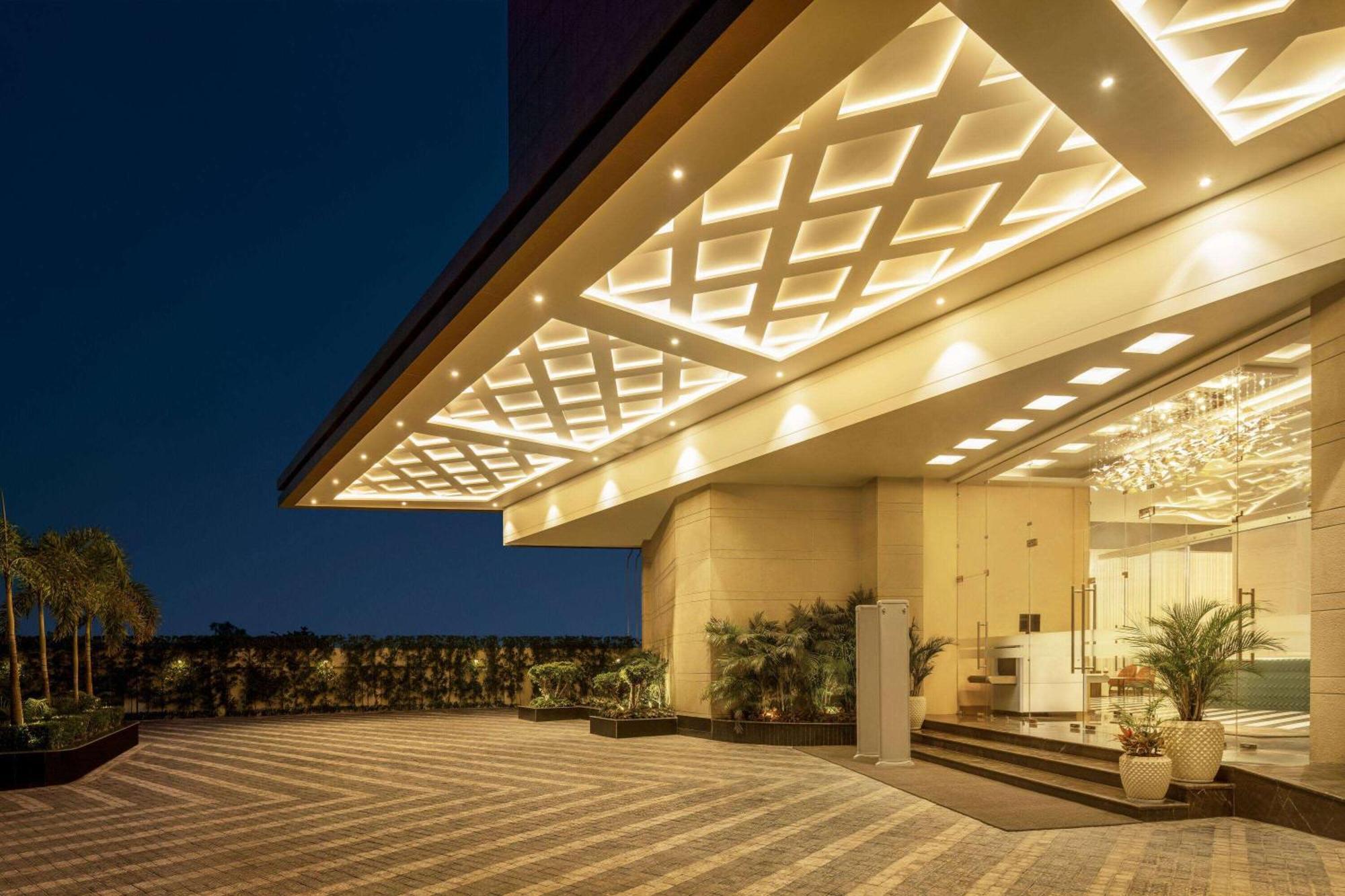 Ramada Encore By Wyndham Amritsar Airport Εξωτερικό φωτογραφία